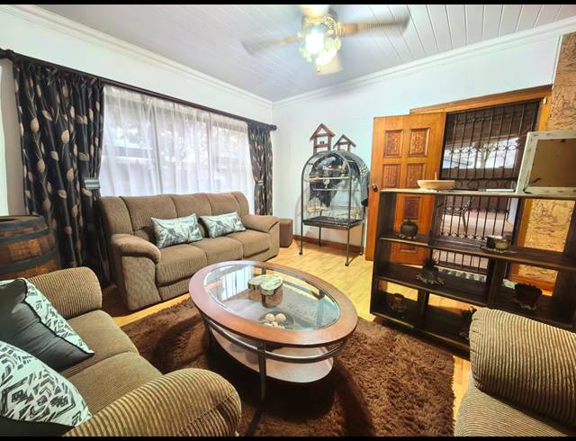 3 BEDROOM HOUSE FOR SALE IN SASOLBURG EXT 12